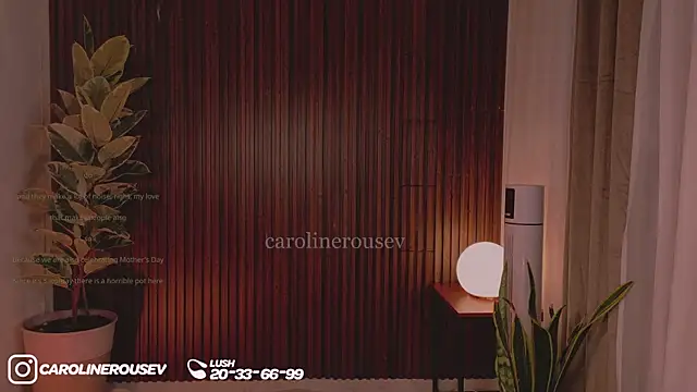 Snapshot of carolinerousev chatting on May 9, 2026, 7:39 pm carolinerousev online show from May 9, 2026, 7:39 pm