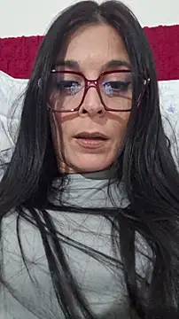 patatinahot87 online show from March 3, 2026, 5:42 pm