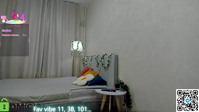 Milf Tea online show from March 19, 2026, 1:27 am