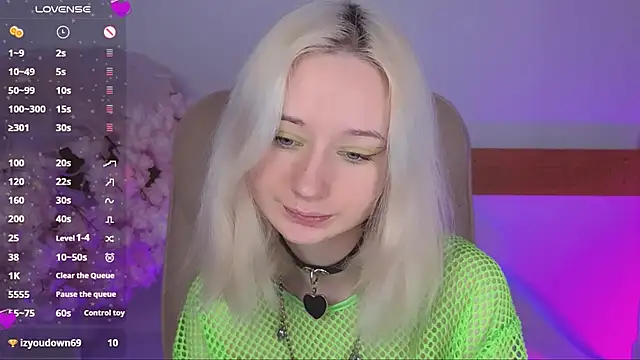 Katia Kim online show from December 14, 2025, 6:19 am