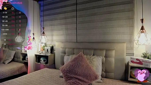 cristal  hot 1 online show from November 20, 2025, 4:57 am