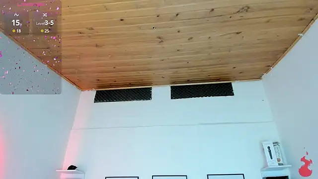 cristal  hot 1 online show from March 9, 2025, 4:05 am