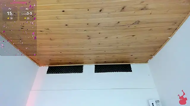 cristal  hot 1 online show from March 11, 2025, 4:08 am