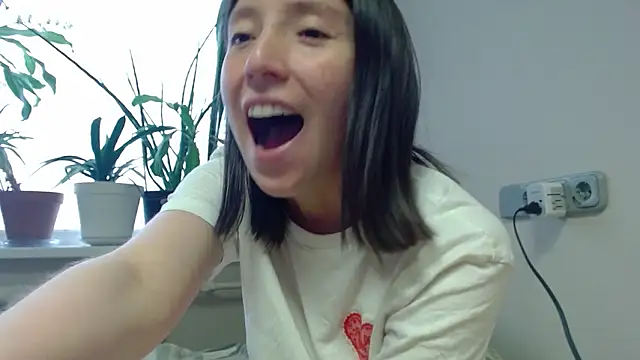 Snapshot of Sophi_Cute chatting on February 14, 2025, 1:08 pm Sophi Cute online show from February 14, 2025, 1:08 pm