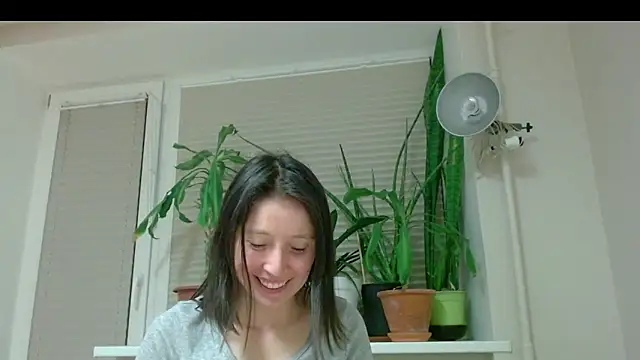 Snapshot of Sophi_Cute chatting on February 15, 2025, 6:55 pm Sophi Cute online show from February 15, 2025, 6:55 pm