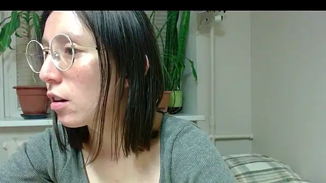 Snapshot of Sophi_Cute chatting on February 17, 2025, 7:55 pm Sophi Cute online show from February 17, 2025, 7:55 pm