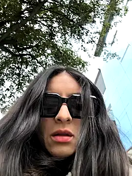 Sam Sara online show from December 21, 2025, 1:02 pm