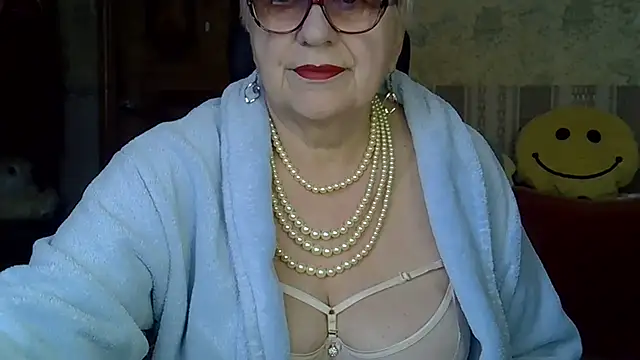 Snapshot of SweetCherry27 chatting on April 8, 2026, 4:47 am SweetCherry27 online show from April 8, 2026, 4:47 am