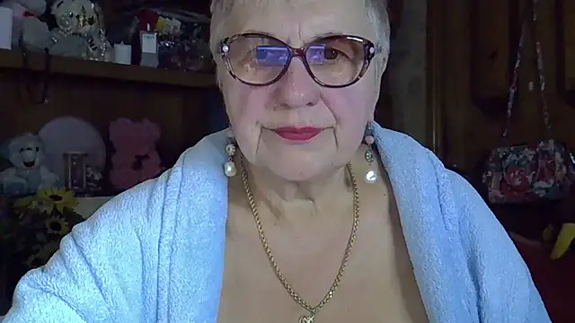SweetCherry27 online show from October 15, 2025, 5:43 pm