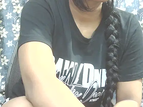 Supriya201 online show from July 3, 2026, 2:34 pm