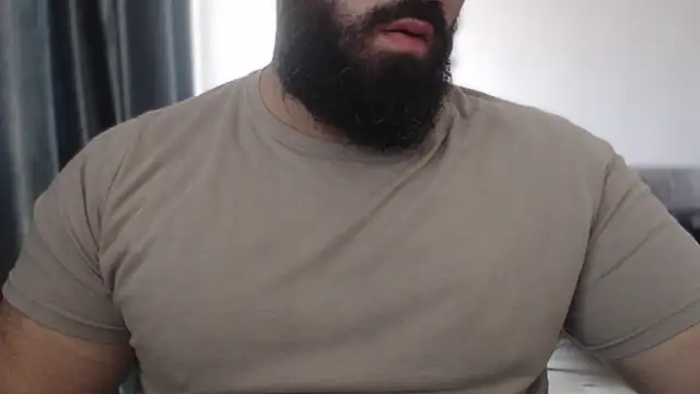 hugemachohandsome online show from November 11, 2025, 9:04 am