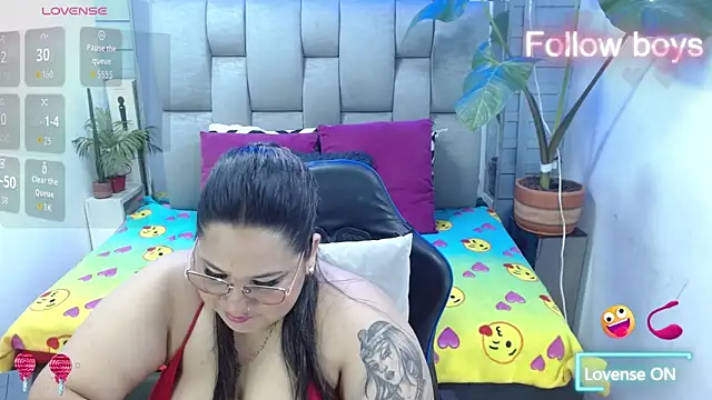 evelin zaens online show from April 20, 2026, 3:20 am