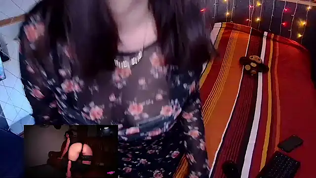 Snapshot of natachaSugary chatting on March 18, 2025, 2:17 pm natachaSugary online show from March 18, 2025, 2:17 pm