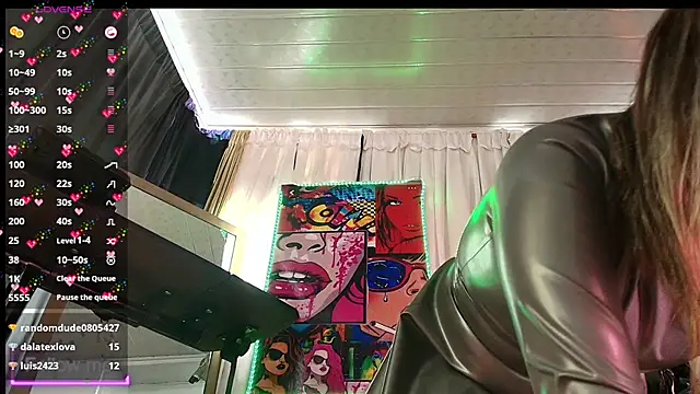 LatexDevil Blondie online show from March 13, 2025, 7:06 pm