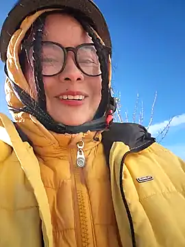 bellapaty online show from November 28, 2025, 11:43 am