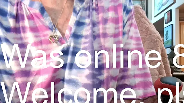 littlepistol01 online show from June 7, 2026, 8:03 pm