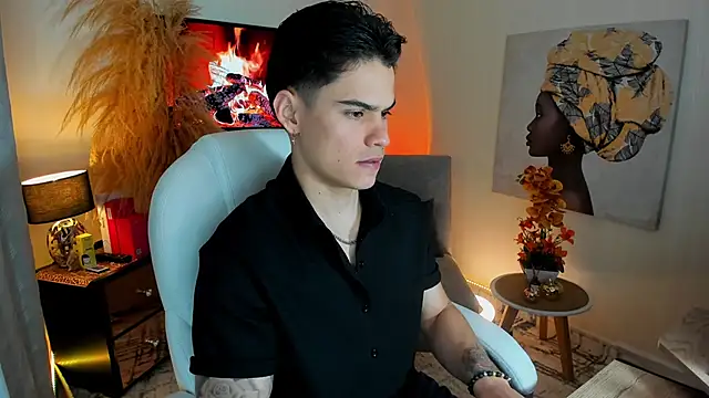 Matias Murrier online show from December 4, 2025, 11:53 am