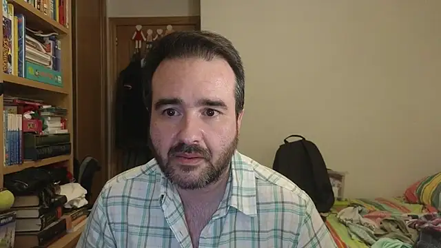 Snapshot of curiosillo83 chatting on June 2, 2026, 3:34 pm curiosillo83 online show from June 2, 2026, 3:34 pm