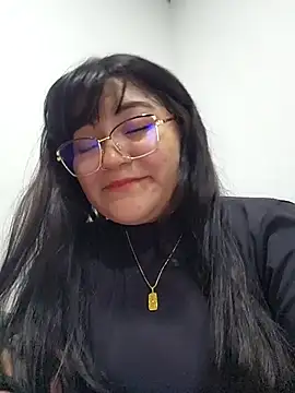 Sakura 0505 online show from May 24, 2026, 12:10 am