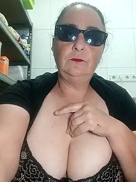 Snapshot of eroticjessitop chatting on March 4, 2026, 5:21 pm eroticjessitop online show from March 4, 2026, 5:21 pm