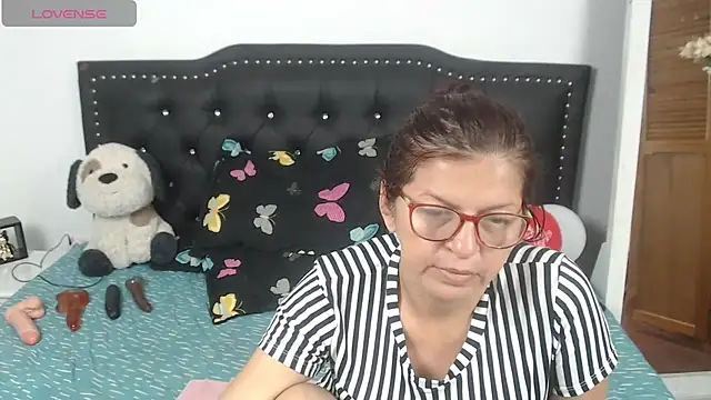 Snapshot of jellyfishhot chatting on March 1, 2025, 2:04 am jellyfishhot online show from March 1, 2025, 2:04 am