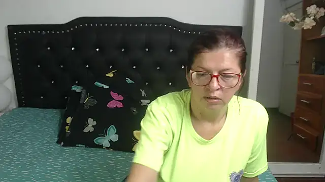 Snapshot of jellyfishhot chatting on February 18, 2025, 11:41 pm jellyfishhot online show from February 18, 2025, 11:41 pm