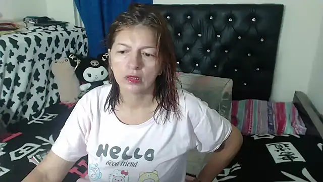 jellyfishhot online show from November 26, 2025, 9:26 pm