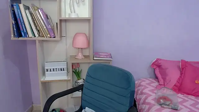 mature martina online show from November 2, 2025, 12:21 pm