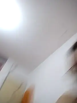 Snapshot of luli222 chatting on November 17, 2025, 8:51 am luli222 online show from November 17, 2025, 8:51 am