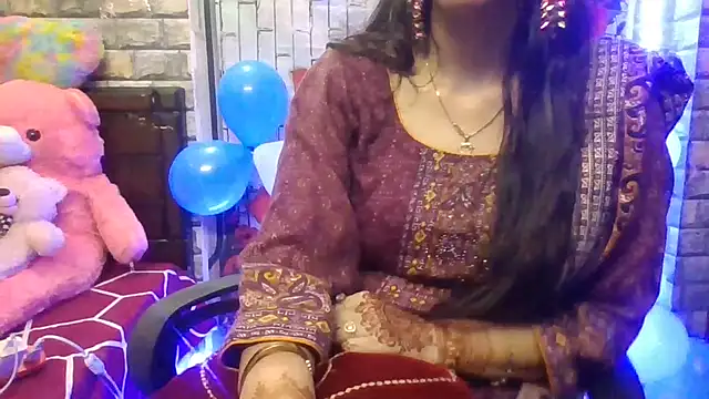 Sexy iknoor online show from February 15, 2026, 7:51 am