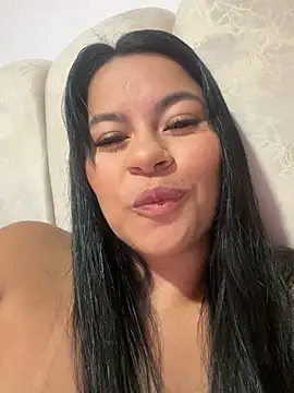 Margaret Saunders online show from April 7, 2026, 3:52 am