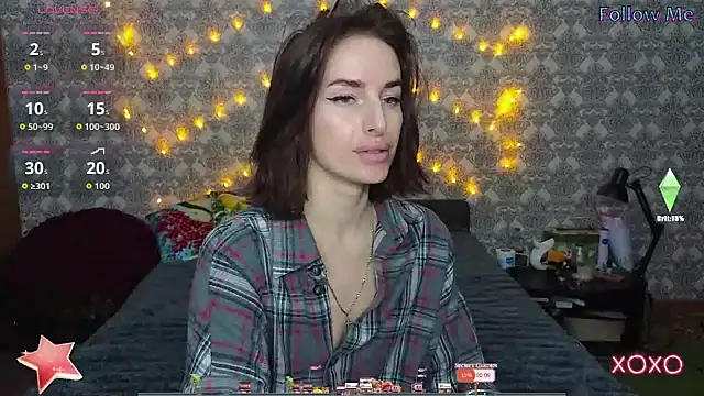 xx adrihanna xx online show from November 6, 2025, 3:16 pm