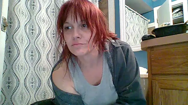 Snapshot of spundarella420 chatting on January 25, 2025, 4:13 pm spundarella420 online show from January 25, 2025, 4:13 pm