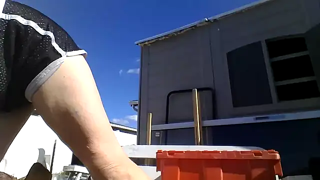 Snapshot of spundarella420 chatting on January 9, 2026, 5:20 pm spundarella420 online show from January 9, 2026, 5:20 pm