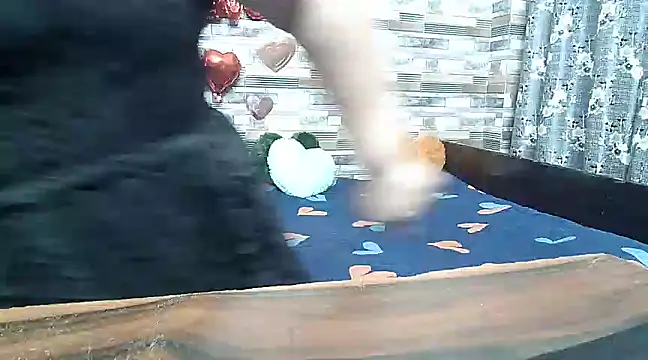 Sexy raman  online show from February 14, 2025, 7:49 am