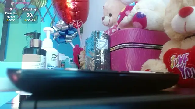 Snapshot of wendy_rivera_ chatting on October 11, 2025, 11:00 am wendy rivera online show from October 11, 2025, 11:00 am