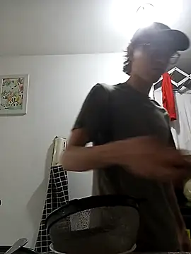 Snapshot of Norehg chatting on October 21, 2025, 8:52 pm Norehg online show from October 21, 2025, 8:52 pm