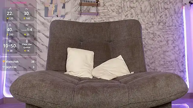 VALERIADREMS online show from February 4, 2025, 9:20 pm