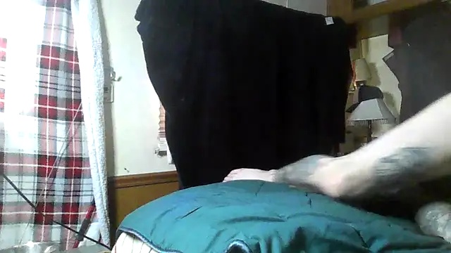 Snapshot of deepstroker42071 chatting on May 28, 2026, 3:29 pm deepstroker42071 online show from May 28, 2026, 3:29 pm