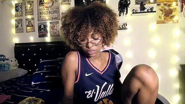 Snapshot of Cristal_Jonas@xh chatting on October 25, 2025, 4:33 am Cristal Jonasxh online show from October 25, 2025, 4:33 am