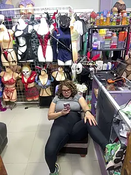 ROSALIALUCY online show from March 2, 2026, 7:10 pm