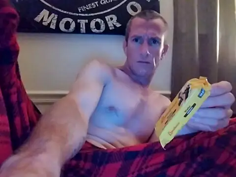 Snapshot of CuddlyFloat88 chatting on March 12, 2026, 5:55 am CuddlyFloat88 online show from March 12, 2026, 5:55 am