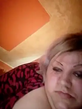 ducicsajsziii online show from October 11, 2025, 7:04 pm