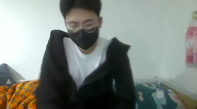 Gwencloudy online show from February 8, 2025, 12:17 pm