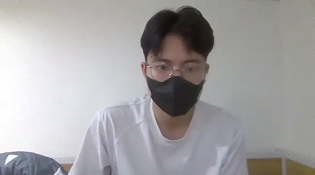 Gwencloudy online show from March 16, 2025, 10:00 am