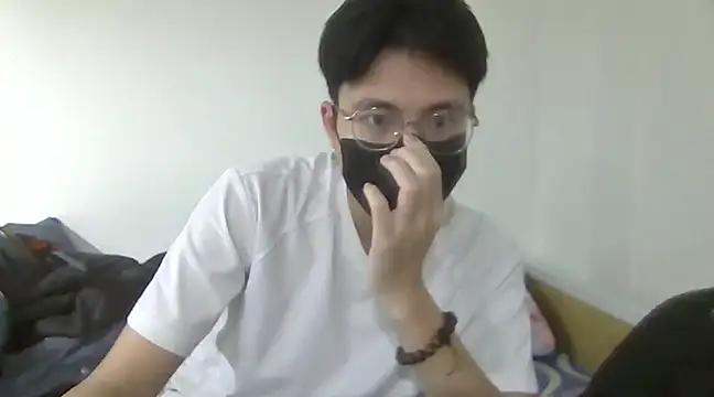 Gwencloudy online show from February 8, 2025, 8:20 am