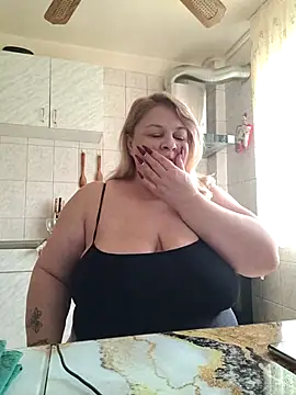 AriannaMilf online show from October 12, 2025, 8:05 am