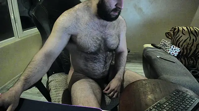 Hugealphabeast online show from March 9, 2025, 9:46 pm