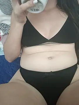 bruna safadinhaa online show from September 16, 2025, 3:46 pm