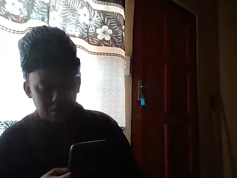 Snapshot of ShooingBunch chatting on October 13, 2025, 8:27 am ShooingBunch online show from October 13, 2025, 8:27 am